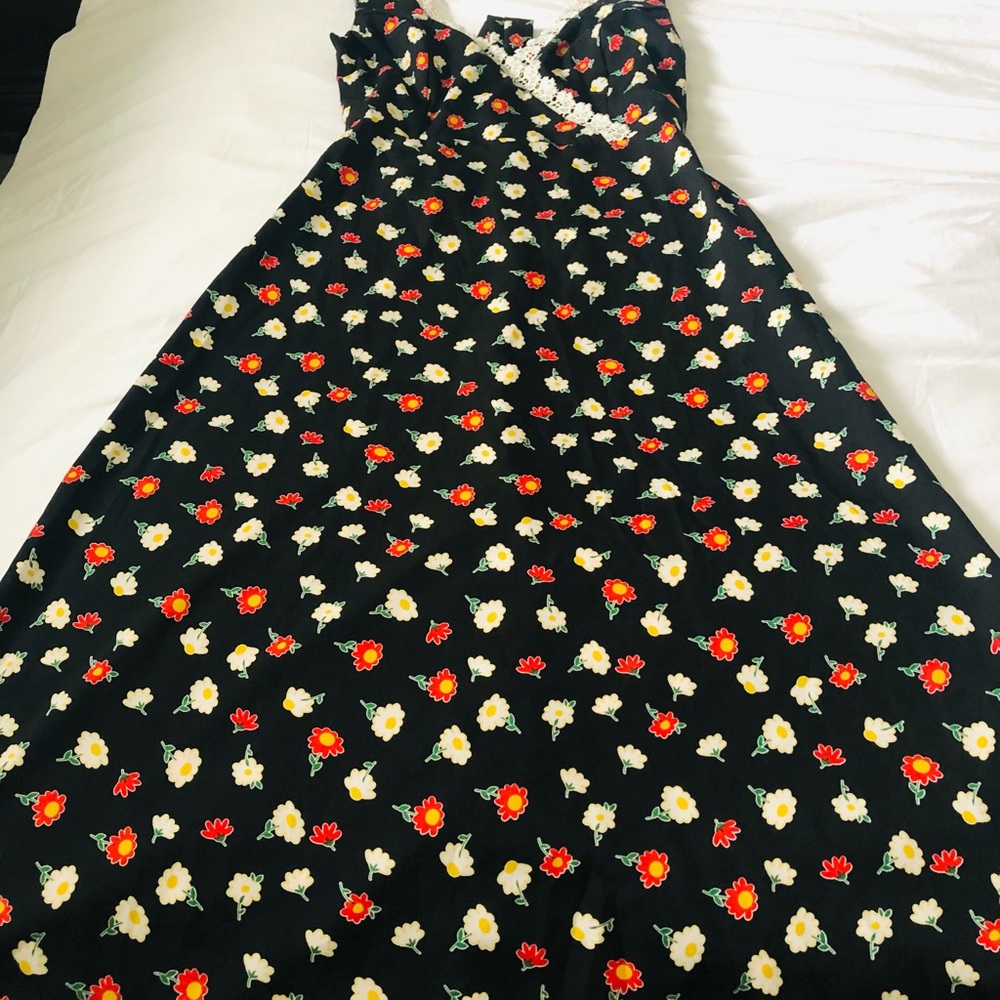 Summer Dress - Picture 3 of 5